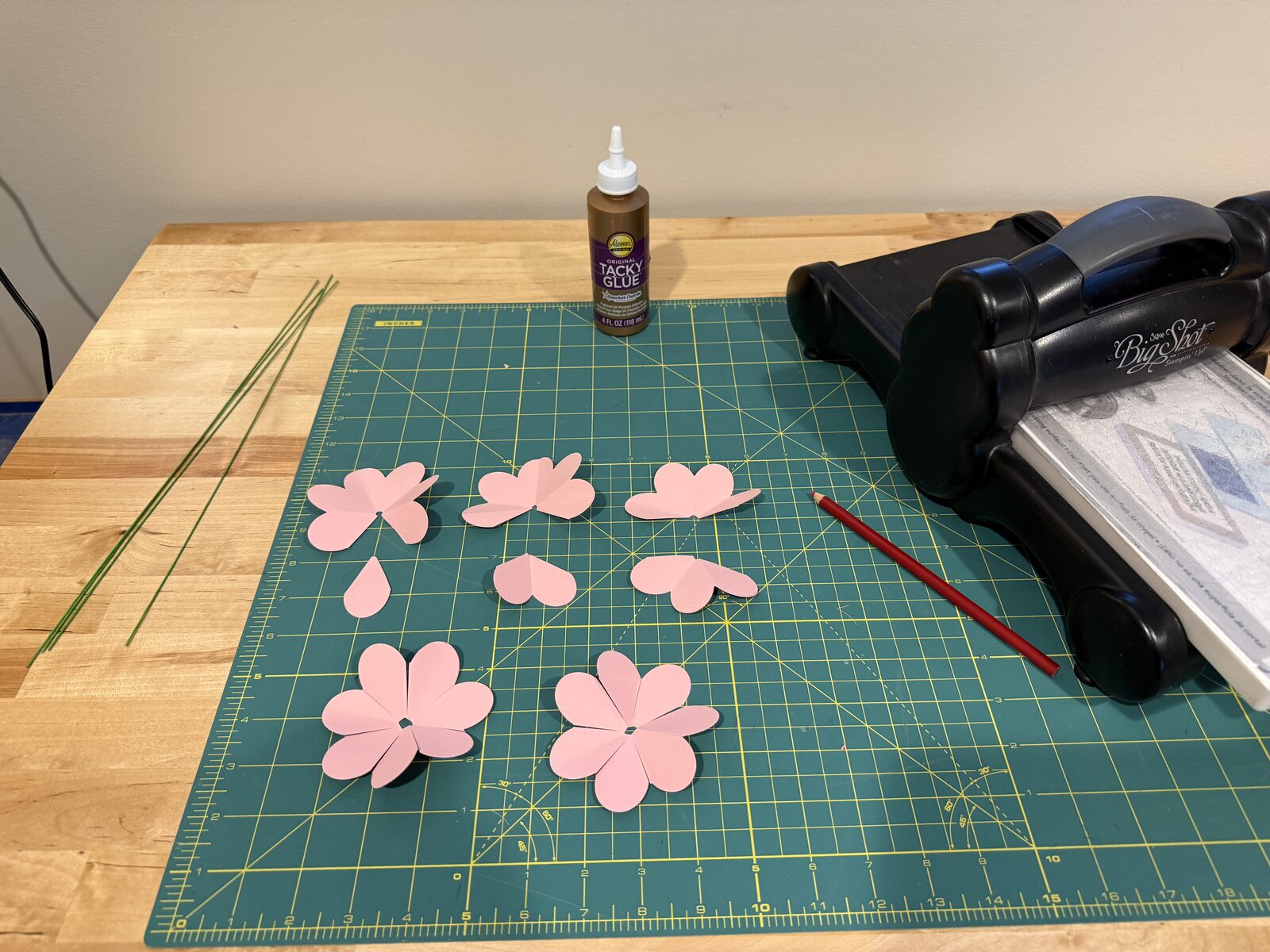 Petal groups laid out on cutting mat.