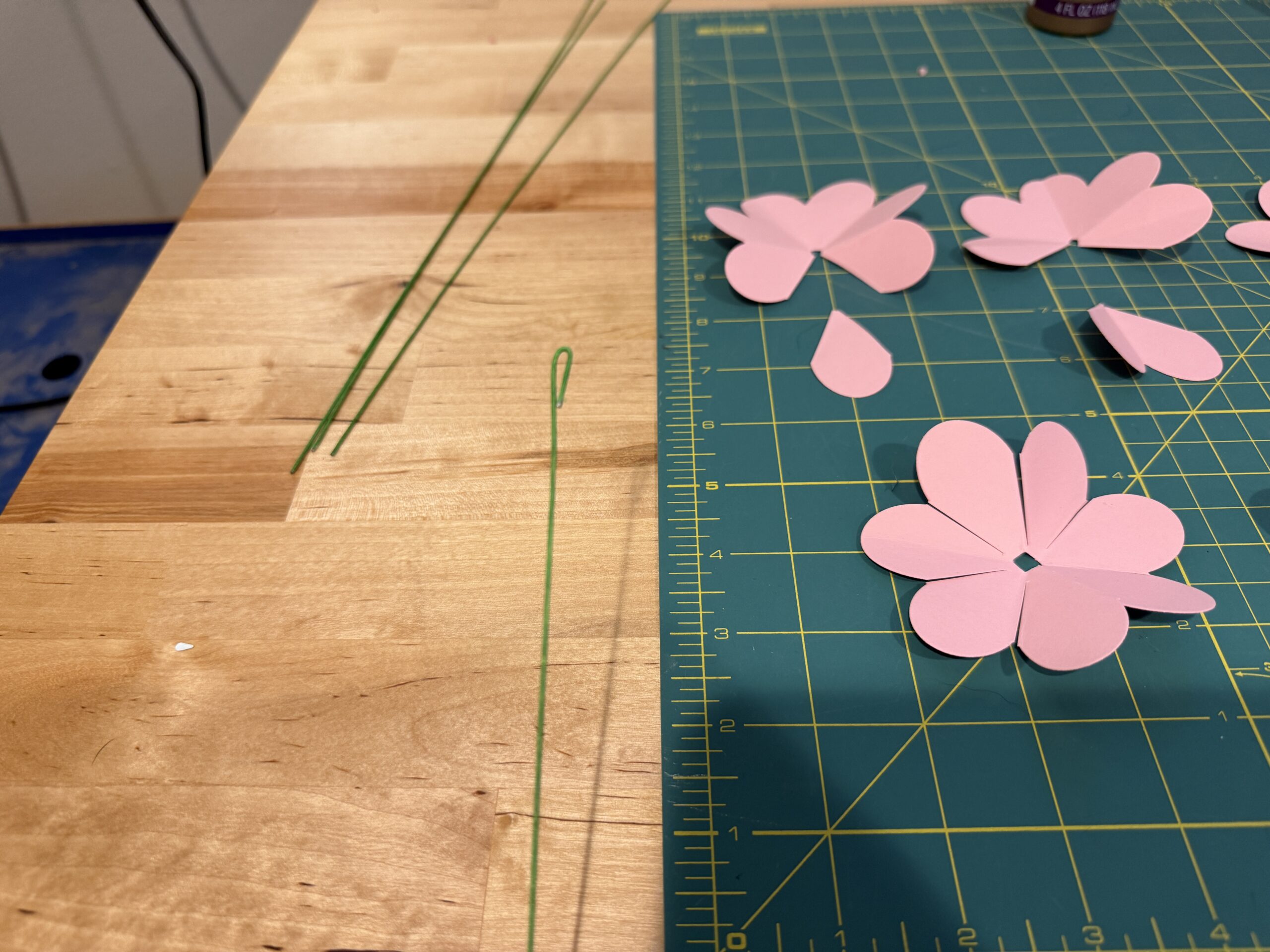 florist wire with small bend at end.